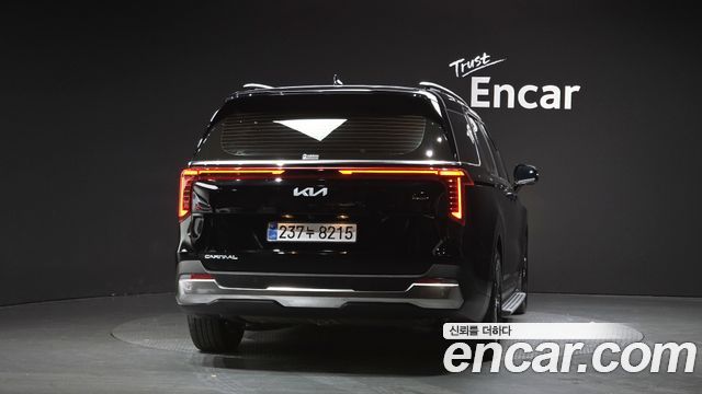 Kia Carnival Gasoline 9-Seater Noblesse — пробег 12 616 км — фото 4 из 5