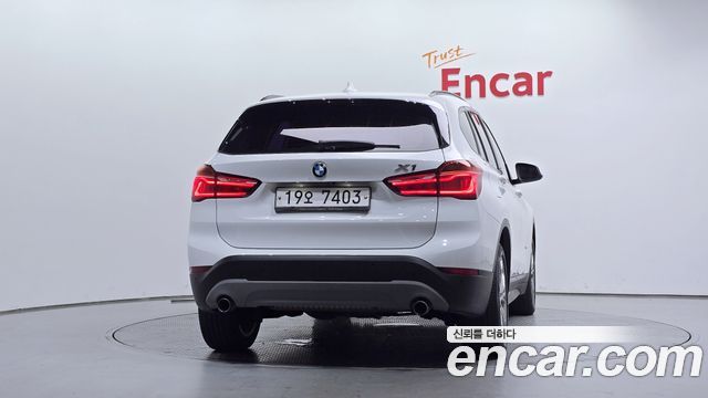 BMW X1 xDrive 20d — пробег 126 221 км — фото 4 из 5