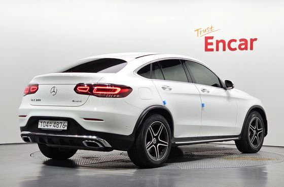 Mercedes-Benz GLC-Class GCL300 4MATIC Coupe — пробег 61 335 км — фото 2 из 5