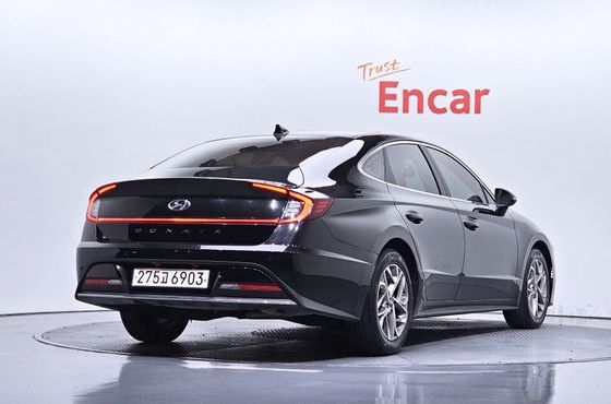 Hyundai Sonata 2.0 Premium — пробег 76 556 км — фото 2 из 5