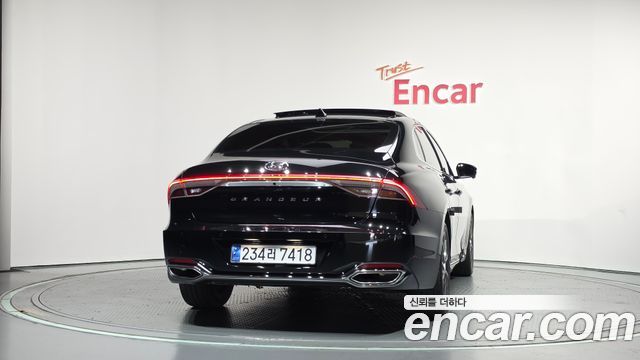 Hyundai Grandeur из Кореи Encar