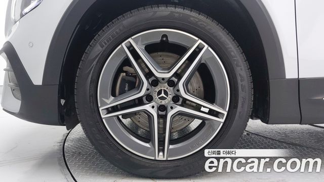 Mercedes-Benz GLB-Class из Кореи Encar