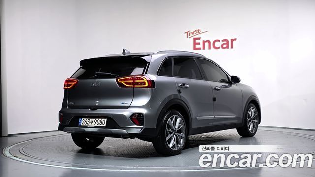 Kia Niro из Кореи Encar