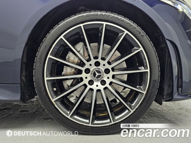 Mercedes-Benz CLS-Class CLS400d 4MATIC AMG Line — пробег 117 214 км — фото 5 из 5
