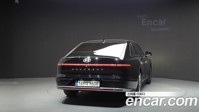 Hyundai Grandeur из Кореи Encar