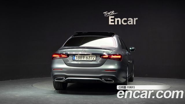 Mercedes-Benz E-Class из Кореи Encar
