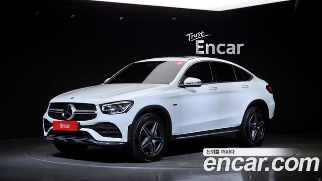 Mercedes-Benz GLC-Class GLC300e 4MATIC Coupe — пробег 93 733 км — фото 1 из 5