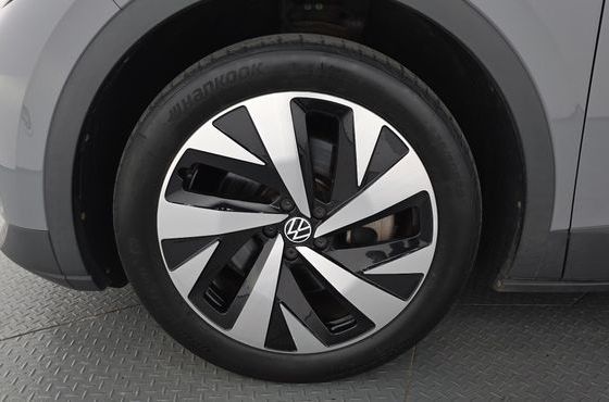 Volkswagen ID.4 Pro — пробег 13 571 км — фото 5 из 5