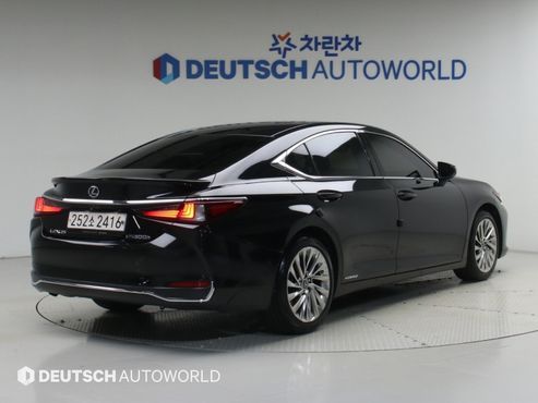 Lexus ES Executive — пробег 67 087 км — фото 2 из 5