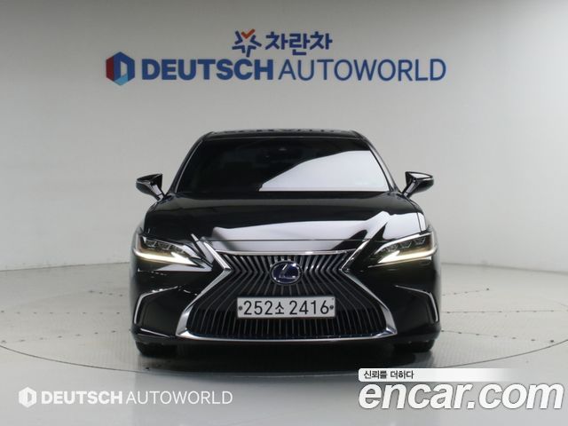 Lexus ES Executive — пробег 67 087 км — фото 3 из 5