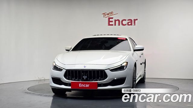 Maserati Ghibli 3.0 GranLusso 3rd — пробег 74 427 км — фото 3 из 5