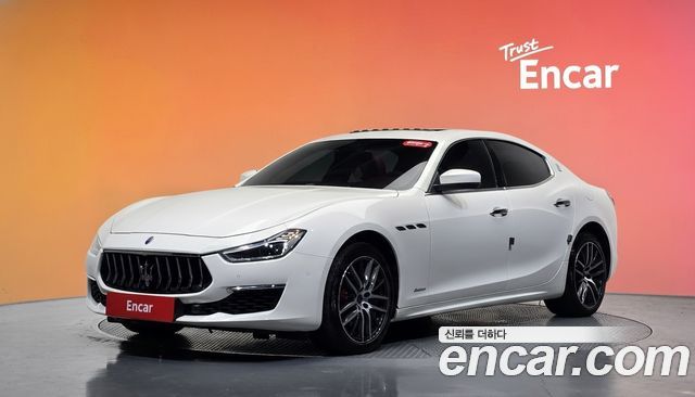 Maserati Ghibli 3.0 GranLusso 3rd — пробег 74 427 км — фото 1 из 5