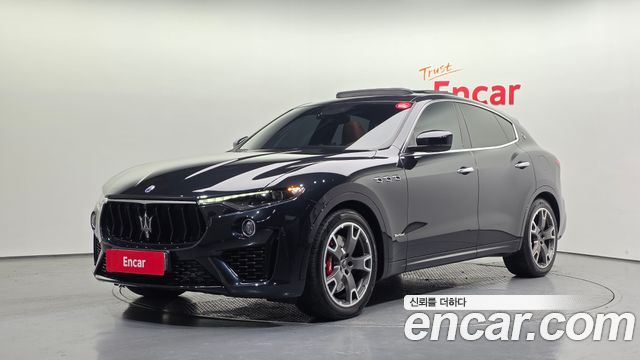 Maserati Levante из Кореи Encar