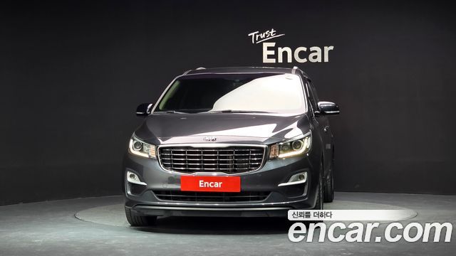 Kia Carnival 11-Seater Prestige — пробег 91 857 км — фото 3 из 5