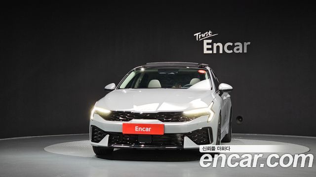 Kia K5 Signature — пробег 1 041 км — фото 3 из 5