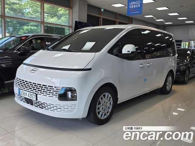 Hyundai Staria Tourer 9-Seater Modern — пробег 49 268 км — фото 1 из 5