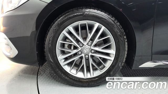 Hyundai Grandeur из Кореи Encar