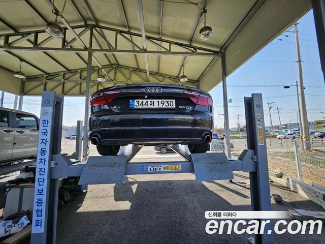 Audi A7 3.0 TFSI Quattro Entry 4G — пробег 134 497 км — фото 2 из 3