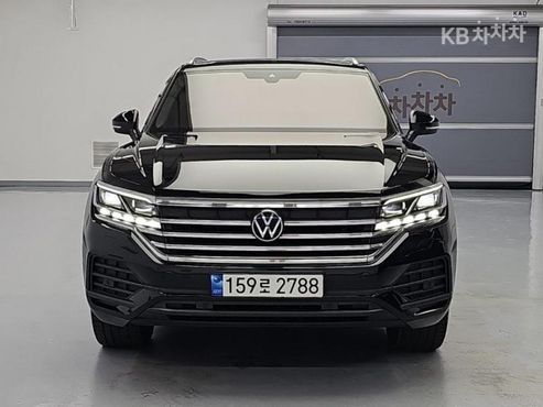 Volkswagen Touareg 3.0 TDI Premium — пробег 48 847 км — фото 1 из 5