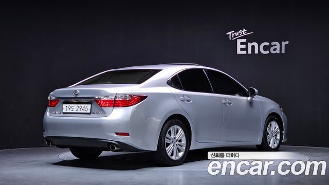 Lexus ES из Кореи Encar