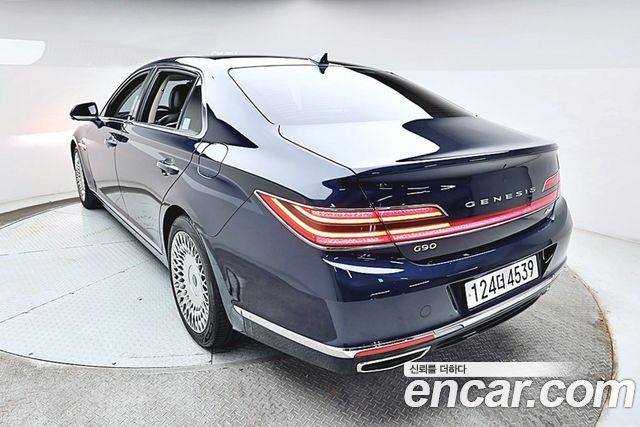 Genesis G90 из Кореи Encar