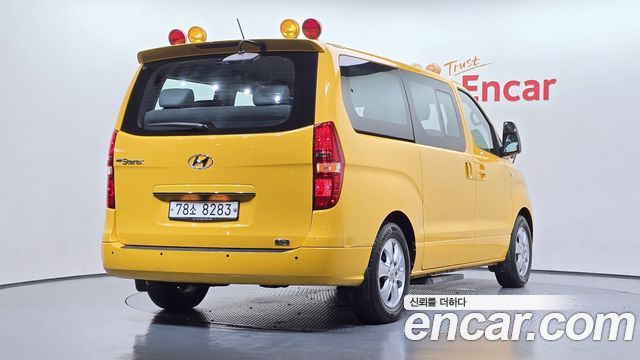 Hyundai Starex School Bus LPi — пробег 82 038 км — фото 2 из 5
