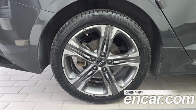 Kia K5 из Кореи Encar