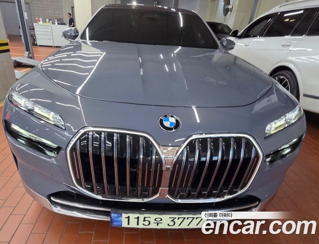 BMW 7-Series 740i sDrive Design Pure Excellence — пробег 78 263 км — фото 1 из 5