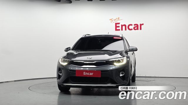 Kia Stonic из Кореи Encar