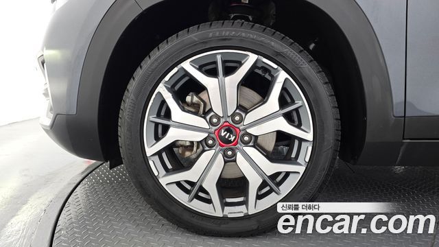 Kia Seltos из Кореи Encar
