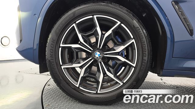 BMW X4 xDrive20d M Sport — пробег 92 945 км — фото 5 из 5