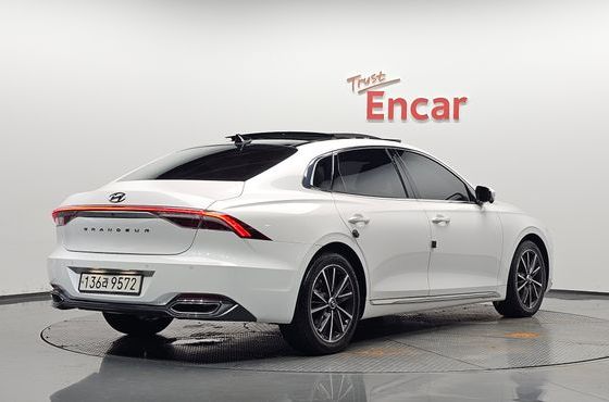 Hyundai Grandeur 2.5 Exclusice — пробег 80 426 км — фото 2 из 5