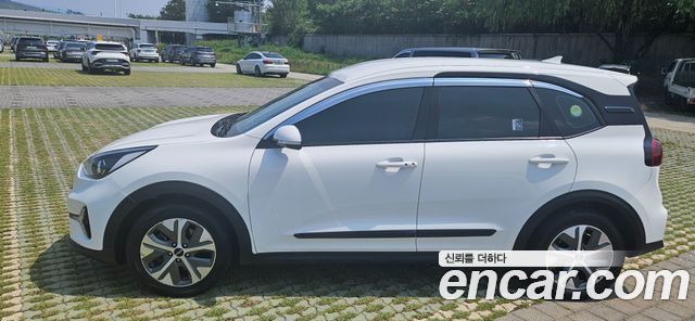 Kia Niro из Кореи Encar