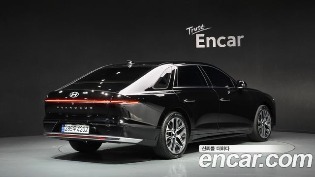 Hyundai Grandeur из Кореи Encar