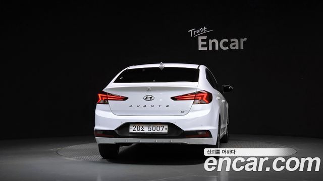 Hyundai AVANTE из Кореи Encar
