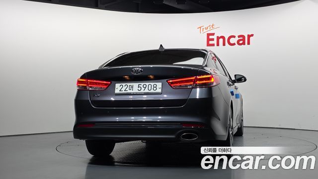 Kia K5 из Кореи Encar