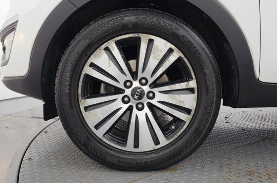 Kia Sportage Diesel 2WD Trendy — пробег 217 115 км — фото 5 из 5