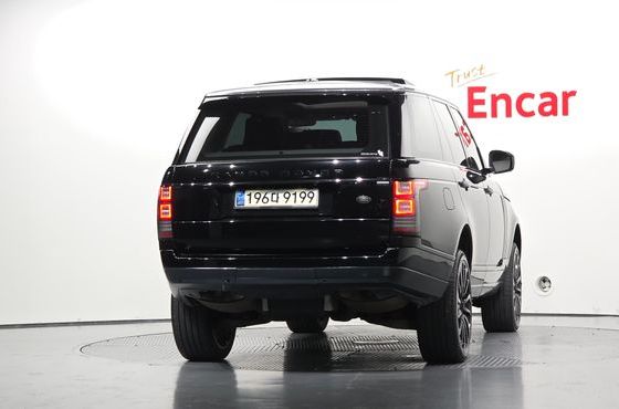 Land Rover Range Rover 4.4 SDV8 Vogue SE DIESEL — пробег 175 186 км — фото 4 из 5