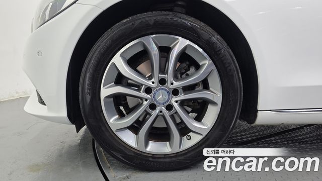 Mercedes-Benz C-Class из Кореи Encar