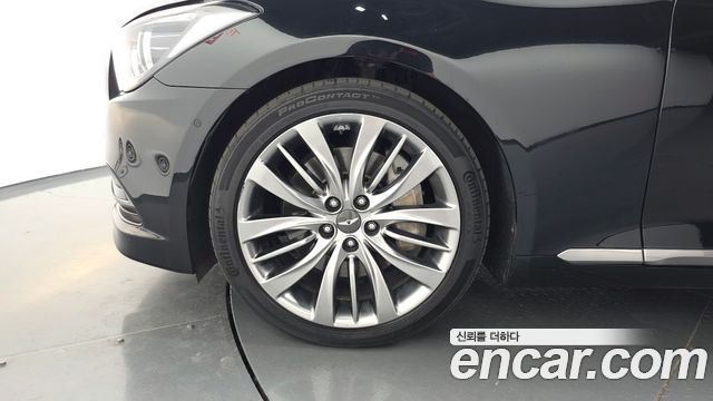 Hyundai Genesis из Кореи Encar