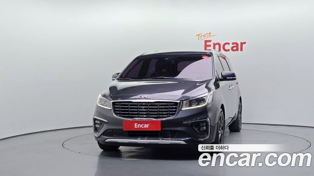 Kia Carnival Gasoline 9-Seater Noblesse Special — пробег 172 706 км — фото 3 из 5