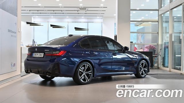 BMW 3-Series 320i M Sport — пробег 9 841 км — фото 2 из 5