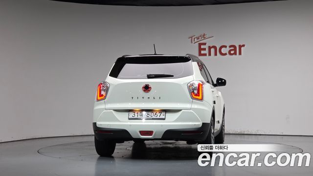 Ssangyong TIBOLI из Кореи Encar