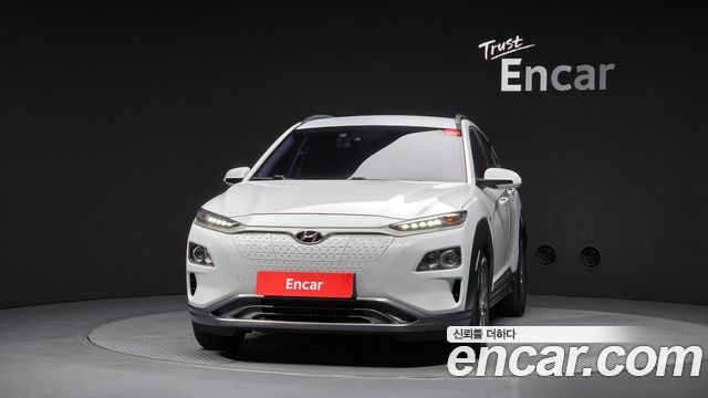 Hyundai Kona Modren — пробег 303 105 км — фото 3 из 5