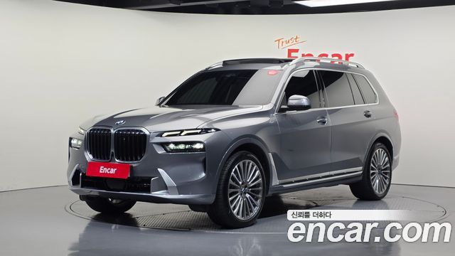 BMW X7 xDrive 40d Design Pure Excellence 7-Seater — пробег 24 743 км — фото 1 из 5