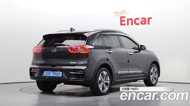 Kia Niro из Кореи Encar