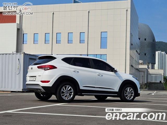 Hyundai Tucson Diesel 2.0 2WD Style Special — пробег 158 418 км — фото 2 из 5
