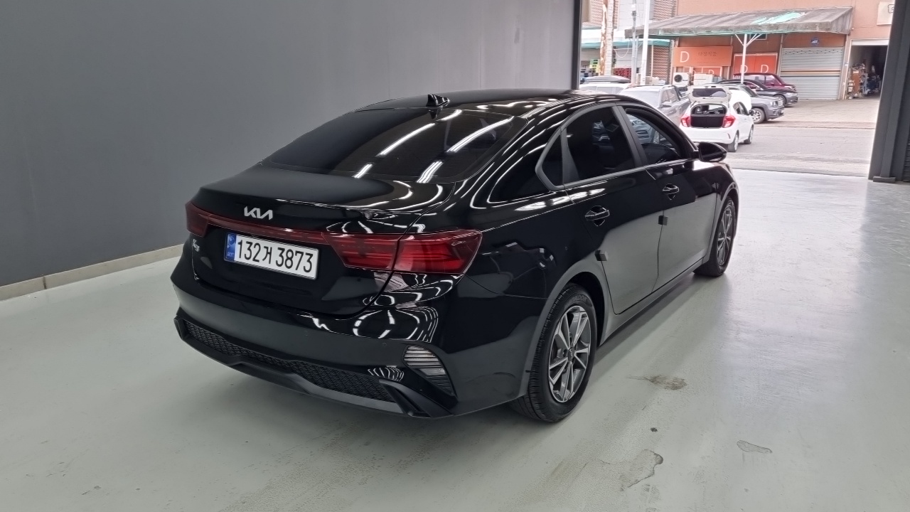 Kia K3 из Кореи Encar