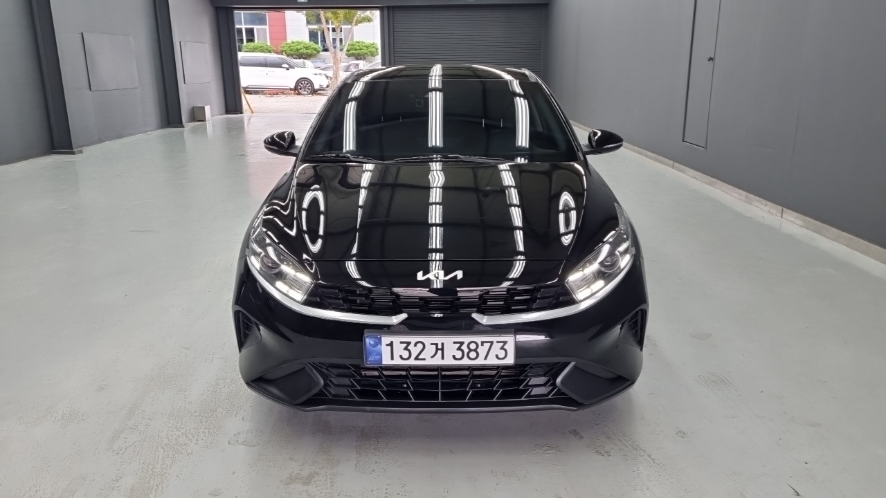 Kia K3 из Кореи Encar