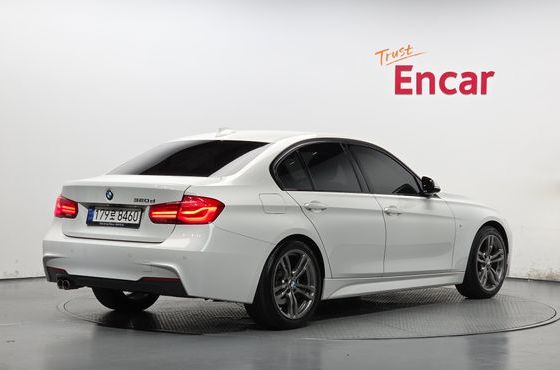 BMW 3-Series 320d M Sport — пробег 144 903 км — фото 2 из 5